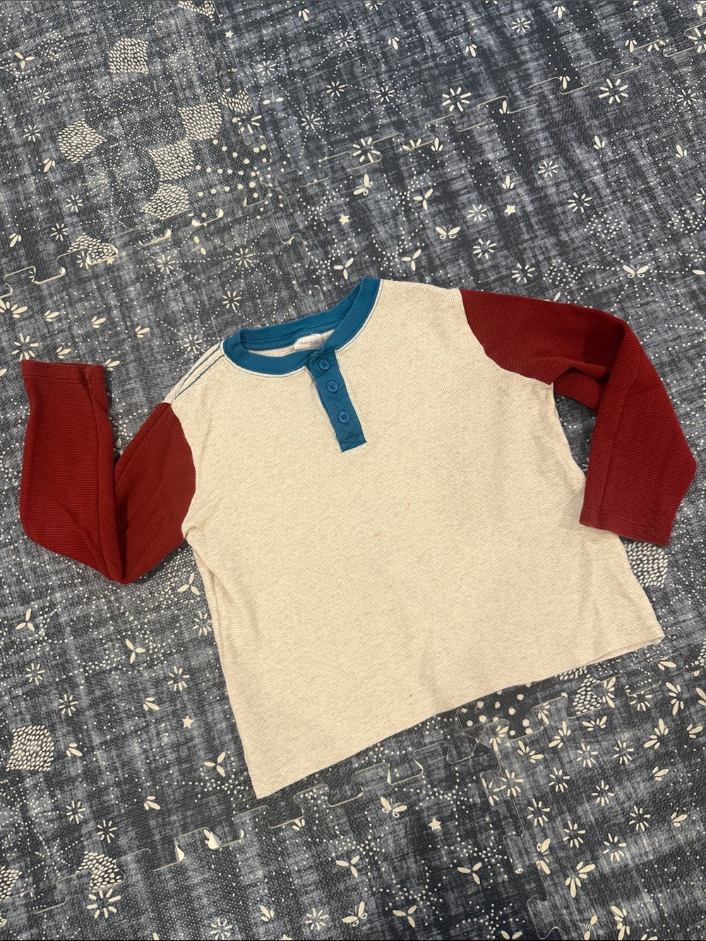 Hanna 6-7 Colorblock Waffle Long Sleeve Henley